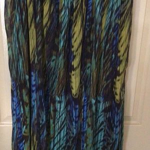Multi color long maxi skirt size 1X